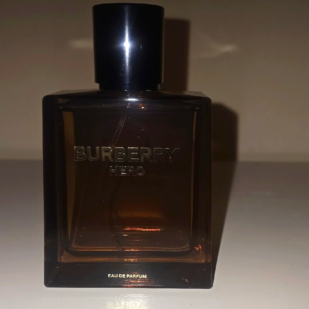 Burberry Hero Eau de Parfum 100ml